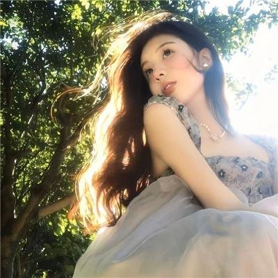 失翼灵雀 高清海报