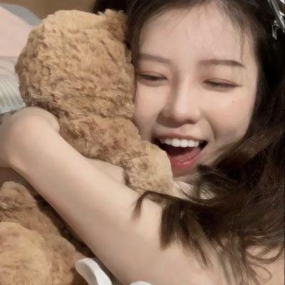 意能之下 高清海报